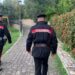 Ngjarje horror në Itali/ I riu shqiptar goditet me thikë në qaf dhe bark! Duke u tërhequr zvarrë shkon në një pikë poste për ndihmë