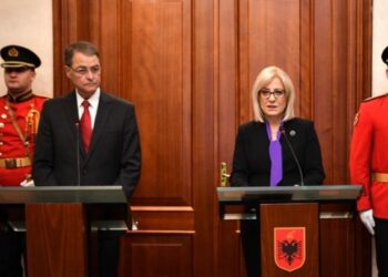 Zyrtari kanadez vizitë në Tiranë, Anthony Rota: Kanadaja, vend mik dhe partner i çmuar i Shqipërisë