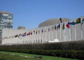 Eksperti i OKB-së: Pagat dhe përfitimet shtesë ‘duhet të rriten në linjë me inflacionin’