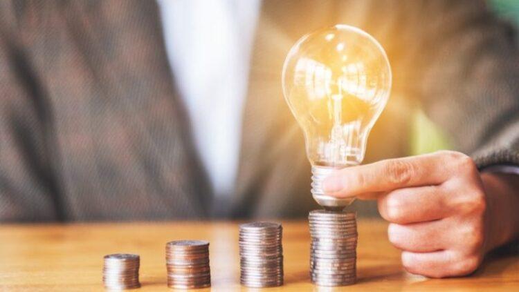 Fasha 800 kWh hyn në fuqi më 1 nëntor? Qeveria: Ende s’ka vendim! Aplikimin e fashës e vendosim ne, presim shifrat
