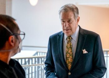 SHBA, sulmohet shtëpia e Nancy Pelosit, plagoset bashkëshorti! Në pranga agresori