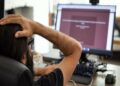 Bien ndjeshëm shitjet në gjigantët e teknologjisë, Google dhe Microsoft goditen ekonomikisht