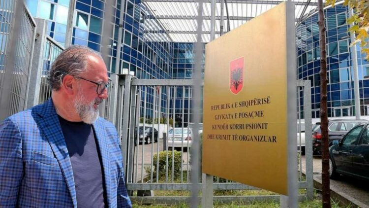 Kryebashkiaku i Vlorës, Dritan Leli paraqitet sërish në SPAK