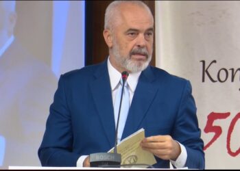50 vite nga Kongresi i standardit të gjuhës shqipe, konferencë në Tiranë! Rama: Gjuha e njësuar sot e rrezikuar!
