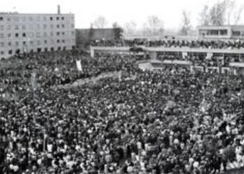 Sot 8 Dhjetori ‘Dita e Rinisë’, 32 vjet nga Lëvizja Studentore që solli demokracinë