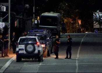 Patrulla e efektivëve në veri të Kosovës sulmohet nga persona të maskuar, plagoset polici! Presidenca: Përgjegjës, regjimi serb