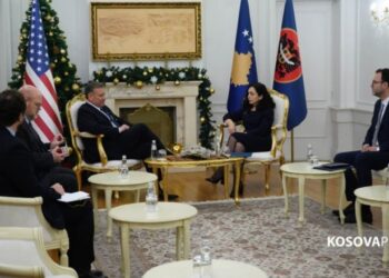 Tensionet në veri të Kosovës, Osmani pret në takim Escobarin