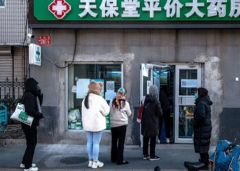 ‘Shpërthejnë’ rastet e Covid në Pekin, rrugët e qytetit lihen bosh! ‘Paralizohet’ jeta e përditshme