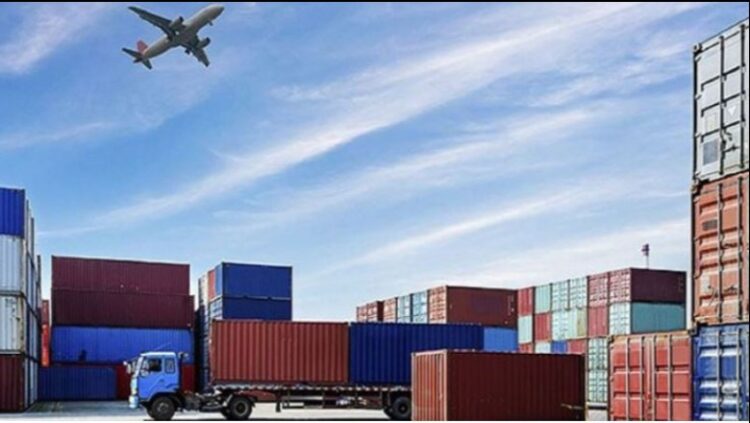 Tkurrja e konsumit, bie volumi i mallrave të përpunuara në porte, por rritet ndjeshëm transporti i pasagjerëve