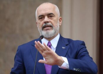 Festat e fundvitit/ Rama: Bonus 5 mijë lekë për 695 mijë pensionistë! 11 mijë për të gjithë ata që marrin pension invaliditeti