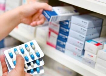 Shtohen rastet me grip sezonal në Greqi, mungojnë barnat, fëmijët dhe të moshuarit më të rrezikuarit