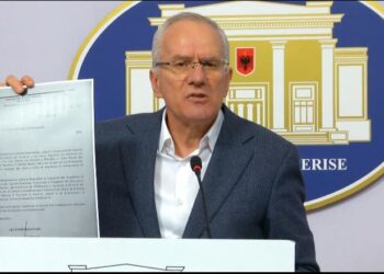 Përjashtimi i 4 deputetëve nga PD, Xhaferraj: Maskaradë që dëmton opozitën, e mora vesh nga mediat