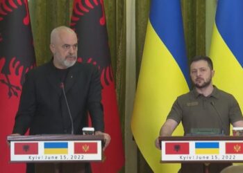 Rama bisedë telefonike me Zelenskyn, nga lufta në Ukrainë te ambasada e shqiptare në Kiev, zbardhen bisedimet